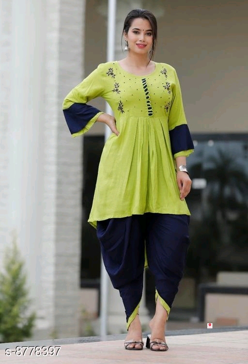 Trendy Women's Kurta Set