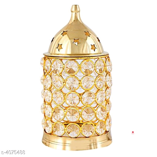Trendy Designer Diya Set