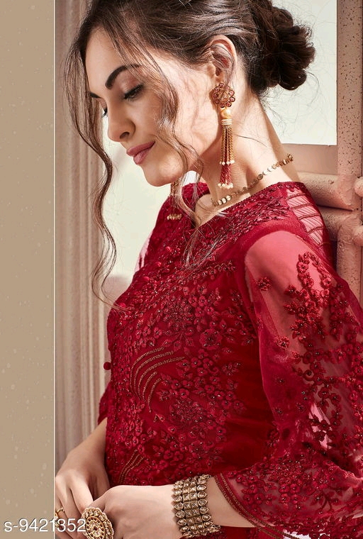 Kashvi Fabulous Semi-Stitched Suits
