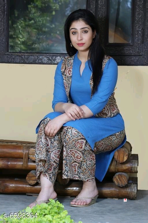 Jivika Voguish Women Kurta Sets