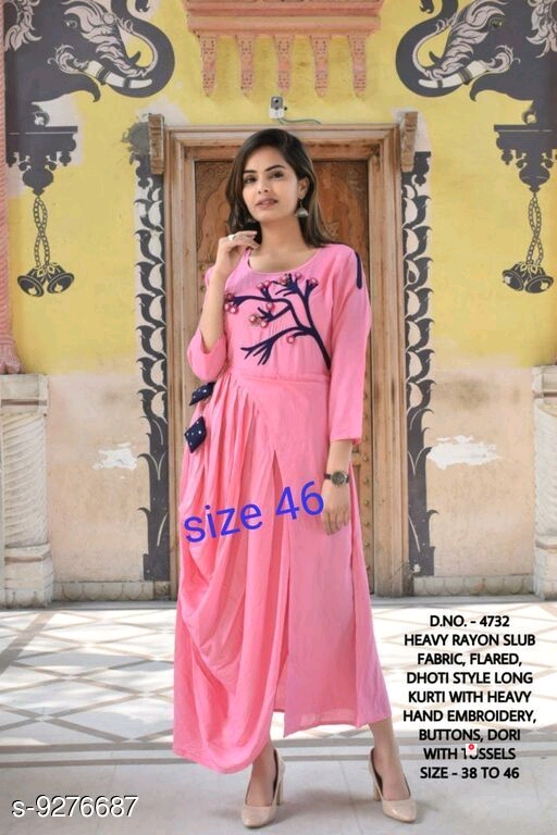 Aakarsha Alluring Women Kurti