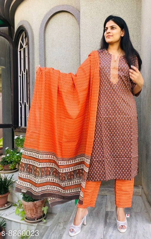 Abhisarika Refined Women Kurta Sets