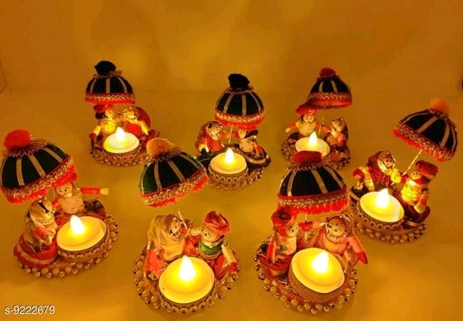Trendy Festive Candles