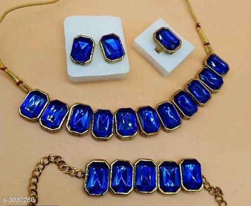 Kundan Women's Jewellery
