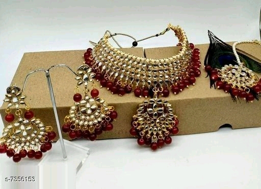 Shimmering Colorful Jewellery Sets