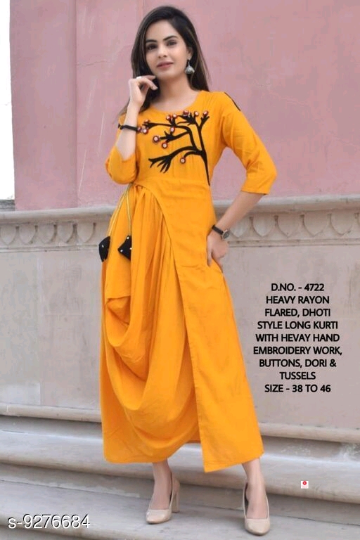 Aakarsha Alluring Women Kurti
